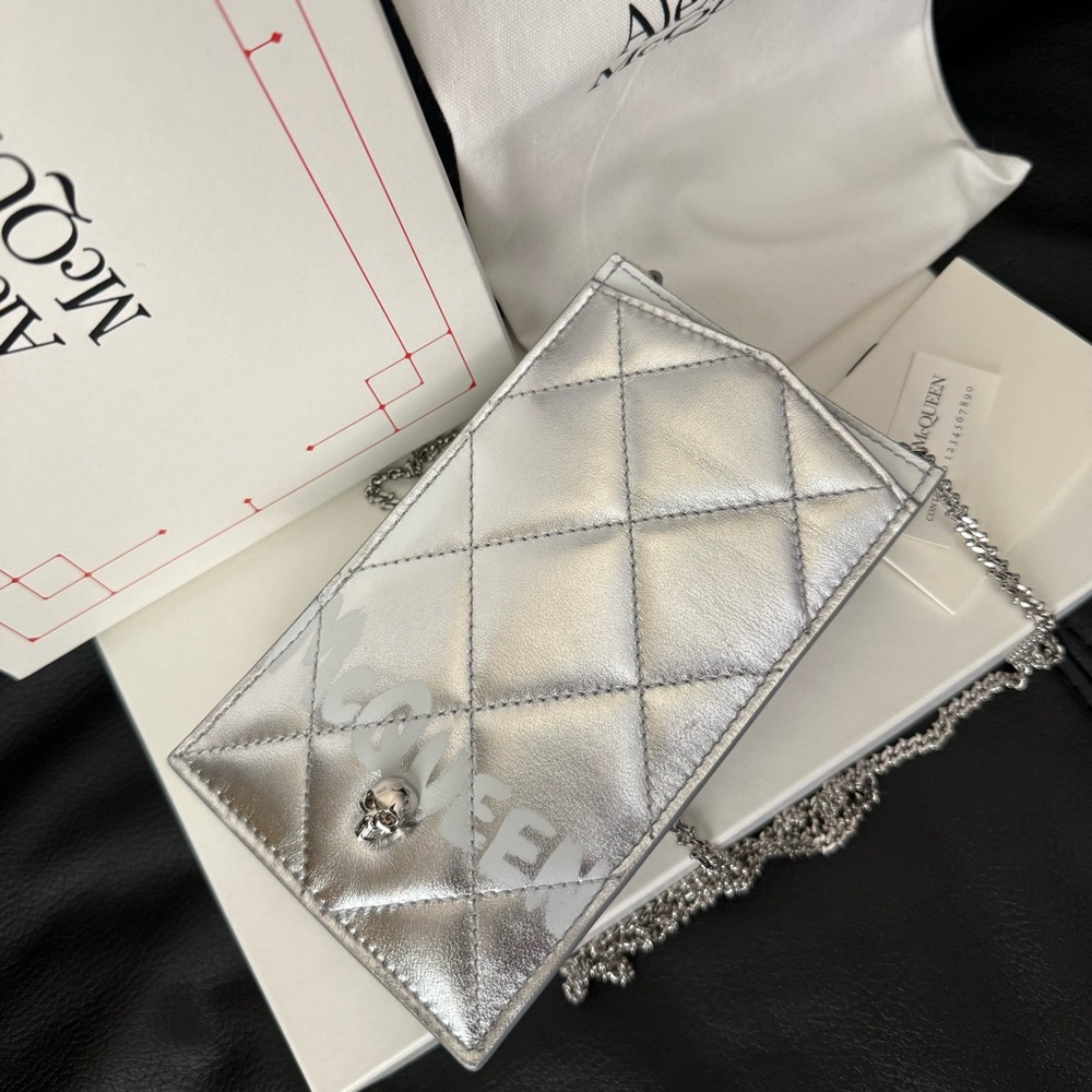 Alexander McQueen Quilted Metallic Silver Chain Shoulder Bag - Picture 3 of 13